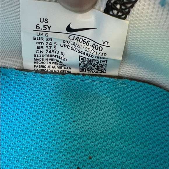 Nike Kids Air Max 2090 Laser Blue and Black Sneakers - Picture 7 of 9